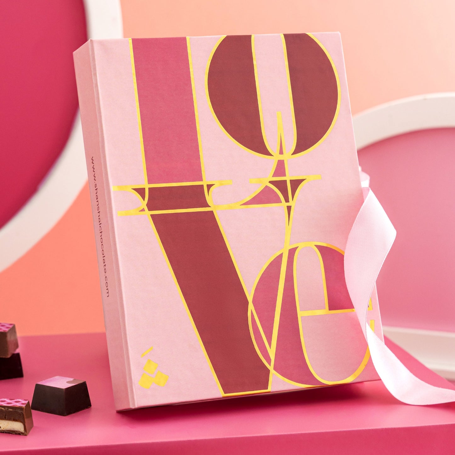 Love book Chocolate Package